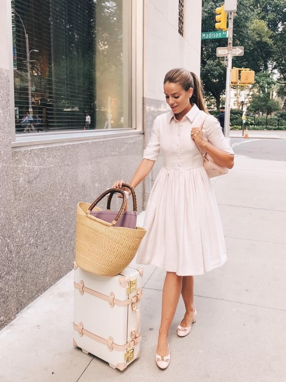 Gal Meets Glam Soft Blush Collared Midi Dress